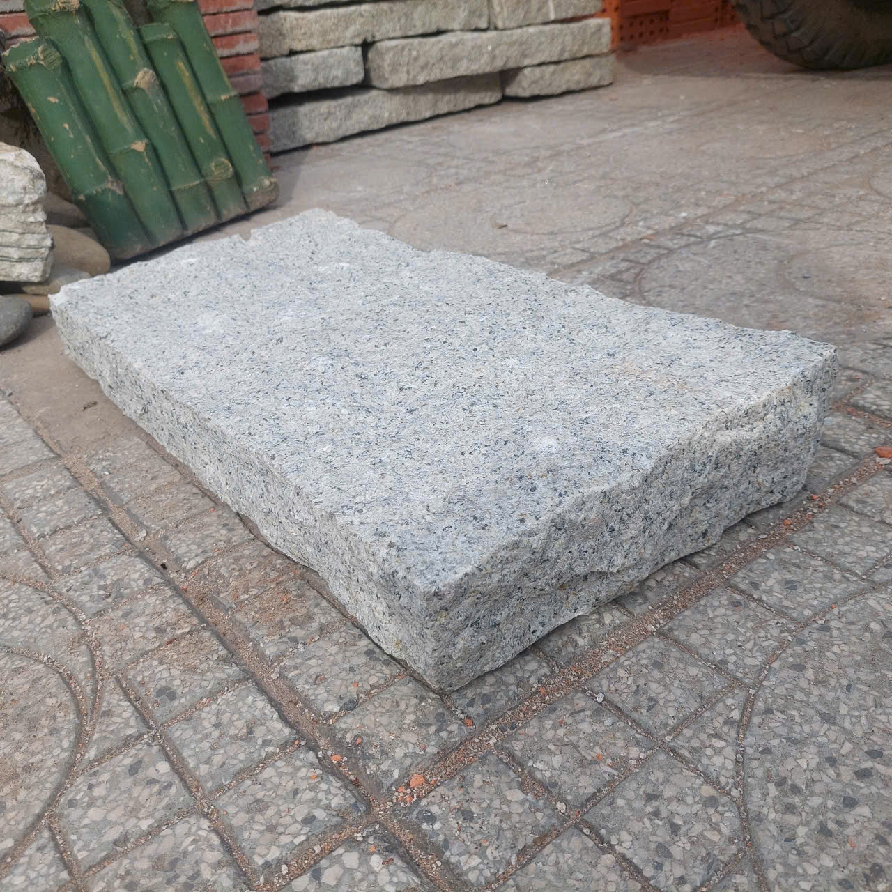 Đá chẻ phước hòa 30x60x6 nội địa